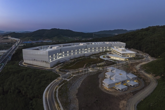 [작성중]네이버, 온실가스 배출 늘었지만 감축률 더 높였다