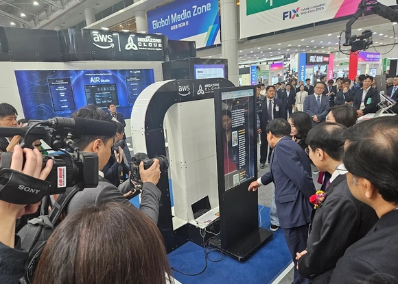메가존클라우드, ‘FIX 2025’서 AI·클라우드 혁신 전략 선보여