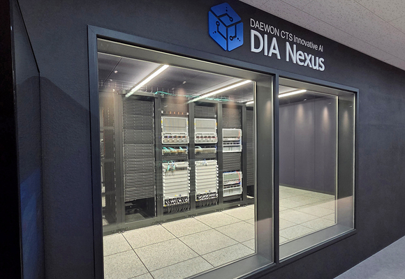 ▲대원씨티에스 본사 TCC 센터에 구축된 AI 익스피리언스 랩(AEL) / 사진=대원씨티에스 대원씨티에스, 고객 AI 도입·구축 위한 ‘AI 익스피리언스 랩’ 오픈