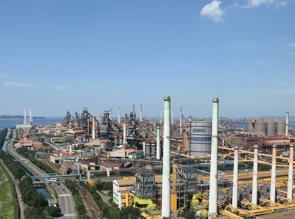 포스코, 제철소 조업 지원 협력사 직원 직접 고용