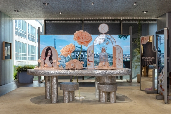 케라스타즈 ‘NEW 글로스 압솔뤼 퍼퓸 헤어 미스트’ 출시