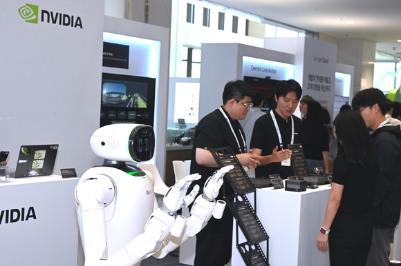 LG전자, AI 소프트웨어 개발자 콘퍼런스 LG AI 데브콘 2026 개최